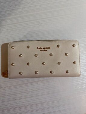 kate spade Cream Pearl-Studded Zip Wallet with Gold Logo